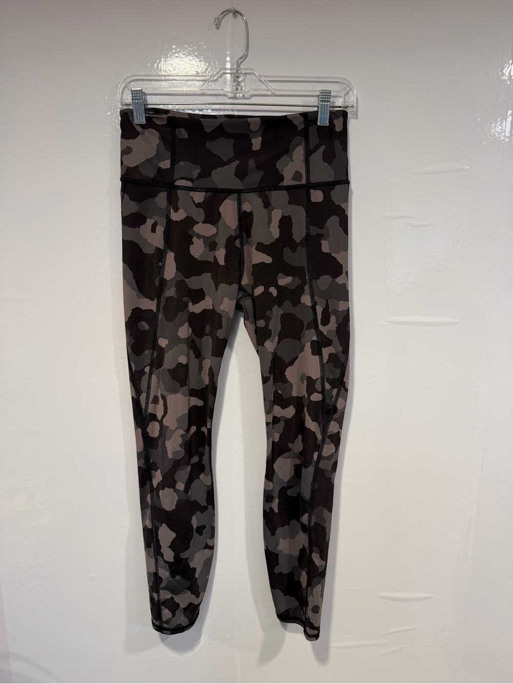 Lightning Camo 7/8 Athleta Leggings